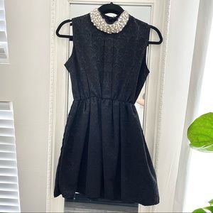 Jacquard pearl neckline zipper back mini black dress elastic waist